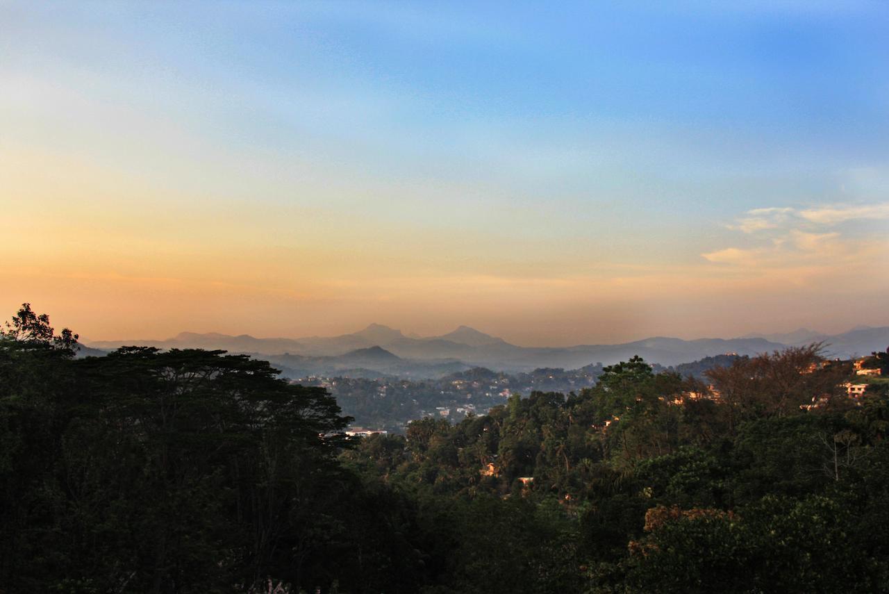 Vista House Kandy Ruang foto